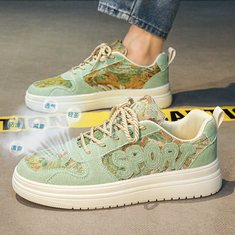 Fashion Black Printed Men Skateboard Shoes Unisex Lace-up  Men Outdoor Sport Shoes Summer Comfortable Platform Men Canvas Shoes