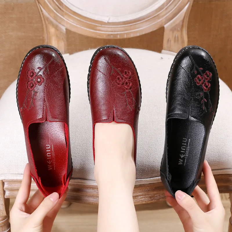 New Arrival Women's Flats Shoes Leather Loafers Woman Fashion Soft Sole Ballet Flats Women Shoes Loafers Zapatos De Mujer