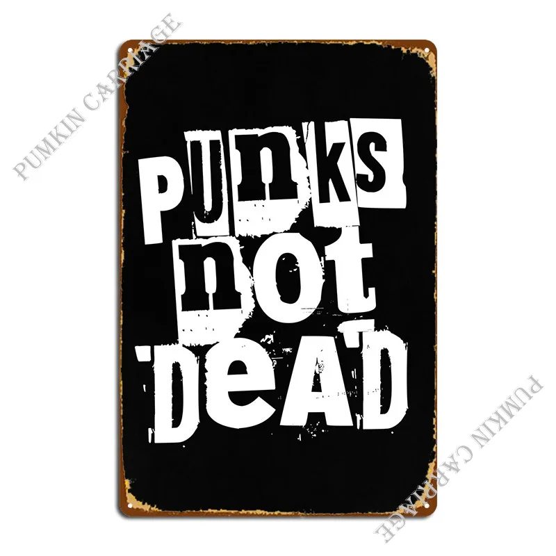 

Металлический плакат с надписью «Punks Not Dead»