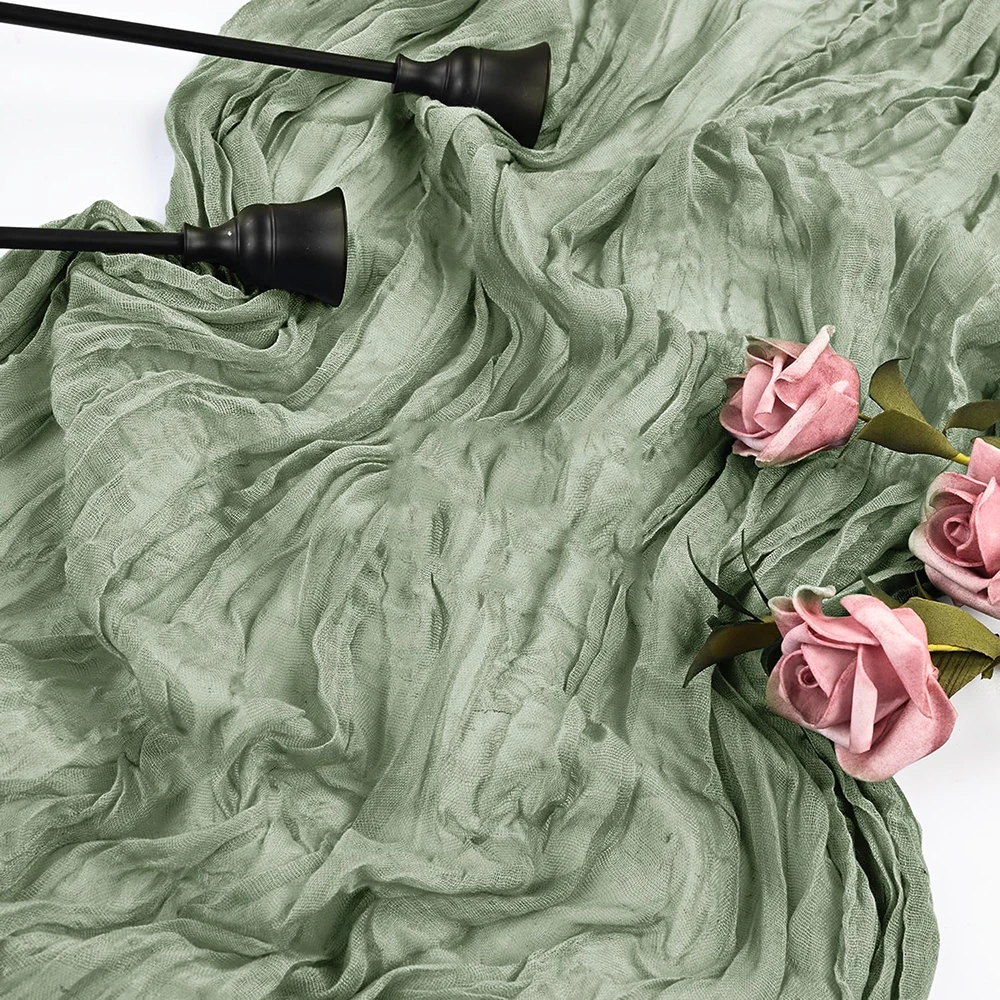 

Скатерть-дорожка из полиэстера sage green