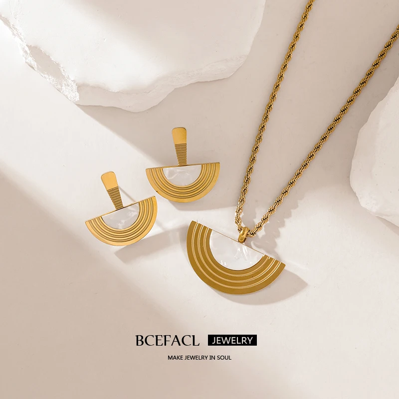 BCEFACL 316L нержавеющая сталь Геометрическая белая половина круга кулон ожерелье