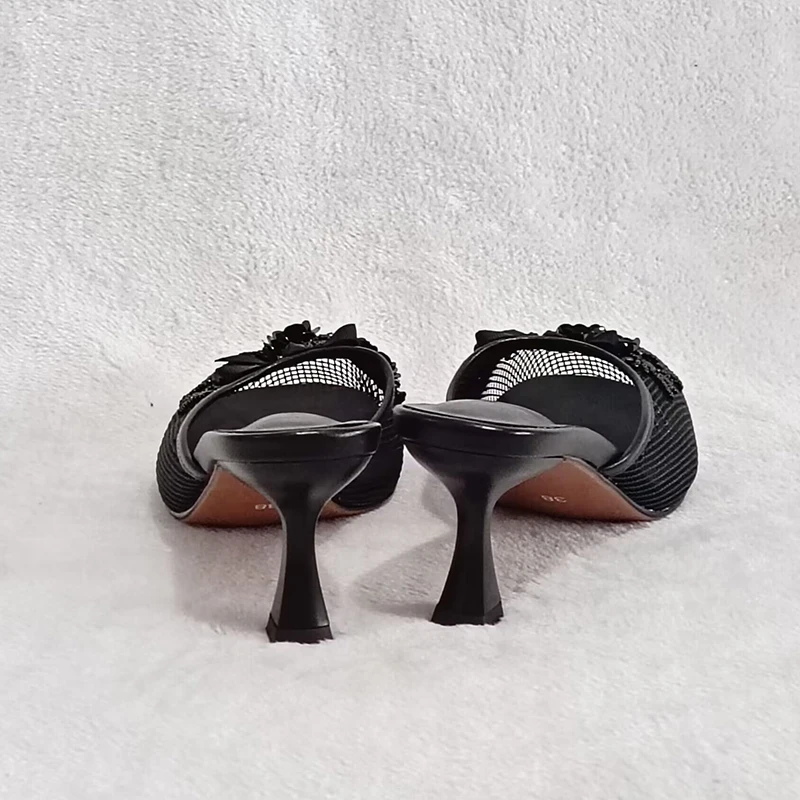 Летние сетчатые женские шлепанцы с цветочными бусинами