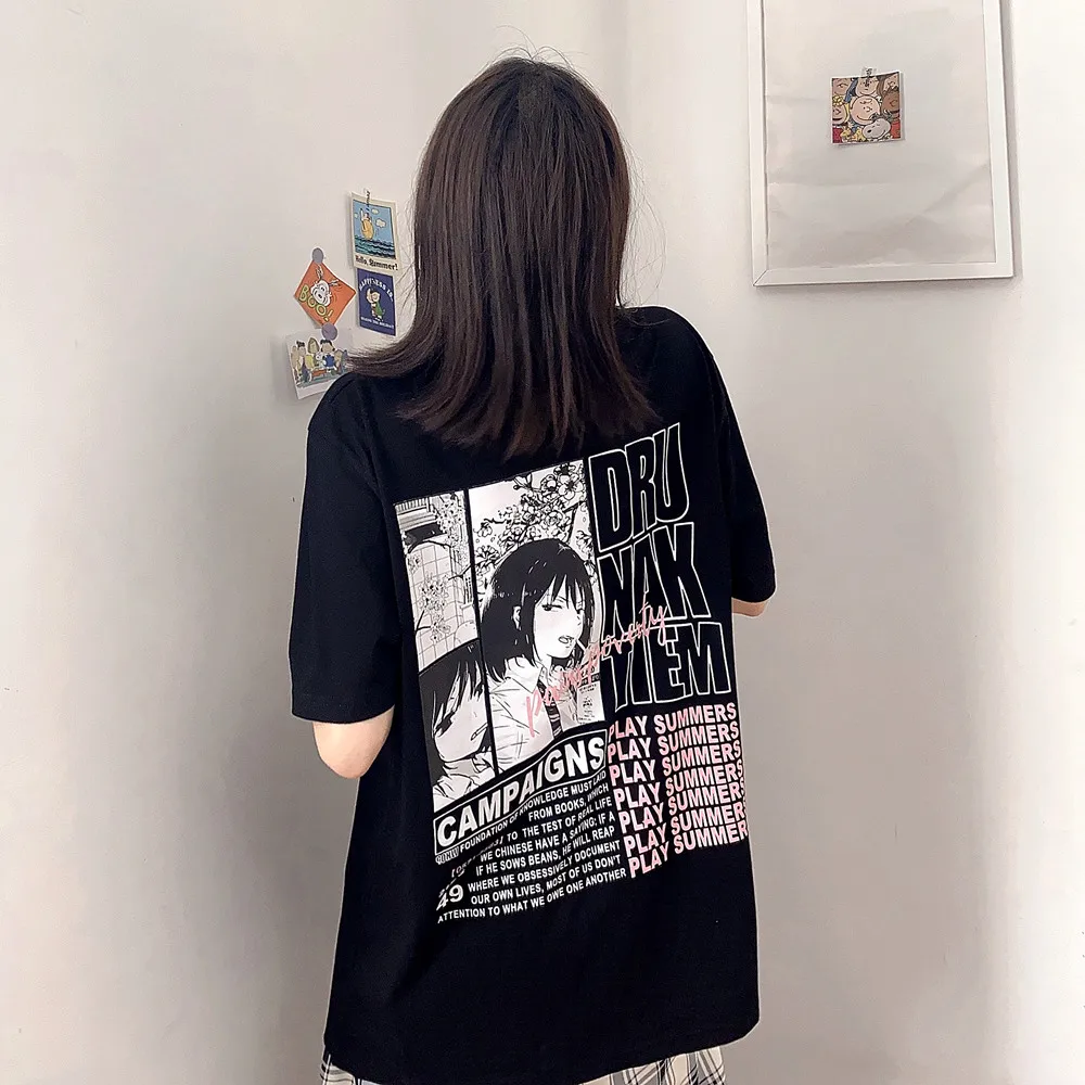 

Women Streetwear Hip Hop Tshirt Anime Girl Smoking Letter Print T-Shirt 2021 Harajuku Cotton Summer Short Sleeve T Shirt Black