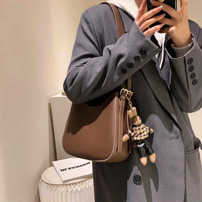 Women's Simple Solid Color One Shoulder Underarm Hand Bag bolsa Commuting Crossbody Hand Bags for Women Small Popular Tote сумка