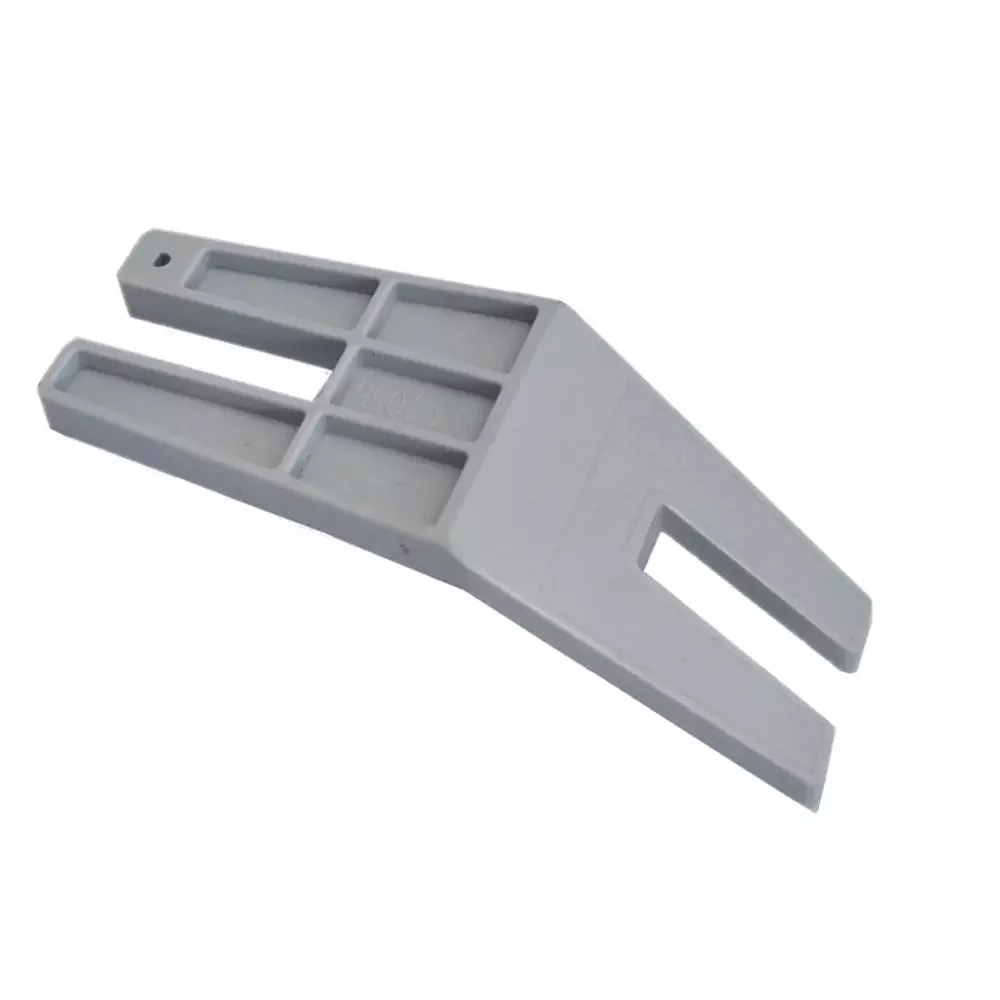 

New 1pc Sewing Tool Clearance Plate Button Reed Presser Foot Hump Jumper for Sewing Machines Accessories 5BB5912