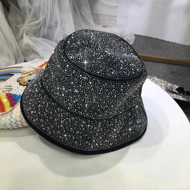 Blingbling Luxury Sparkling Water Drill Caps for Men/woman All-match Four Seasons Black Bucket Hats Sunscreen Large Brim Hat
