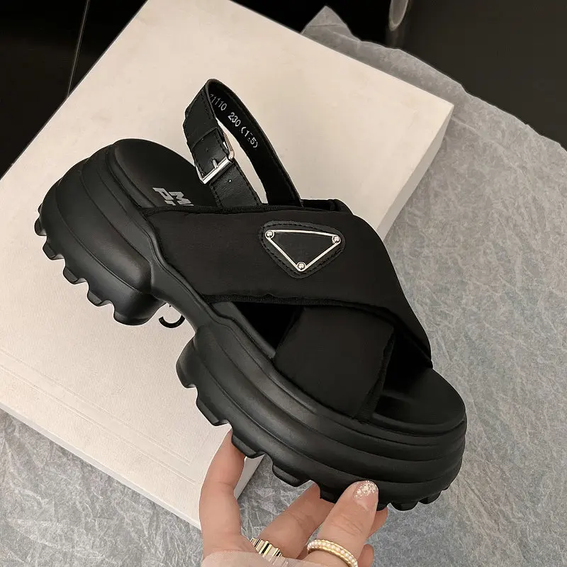Rock Chunky Cross Strap Thick Sole Women Shoes Summer 2023 Punk Gothic Light Sole Platform Flats Slingback Luxury Women Sandals