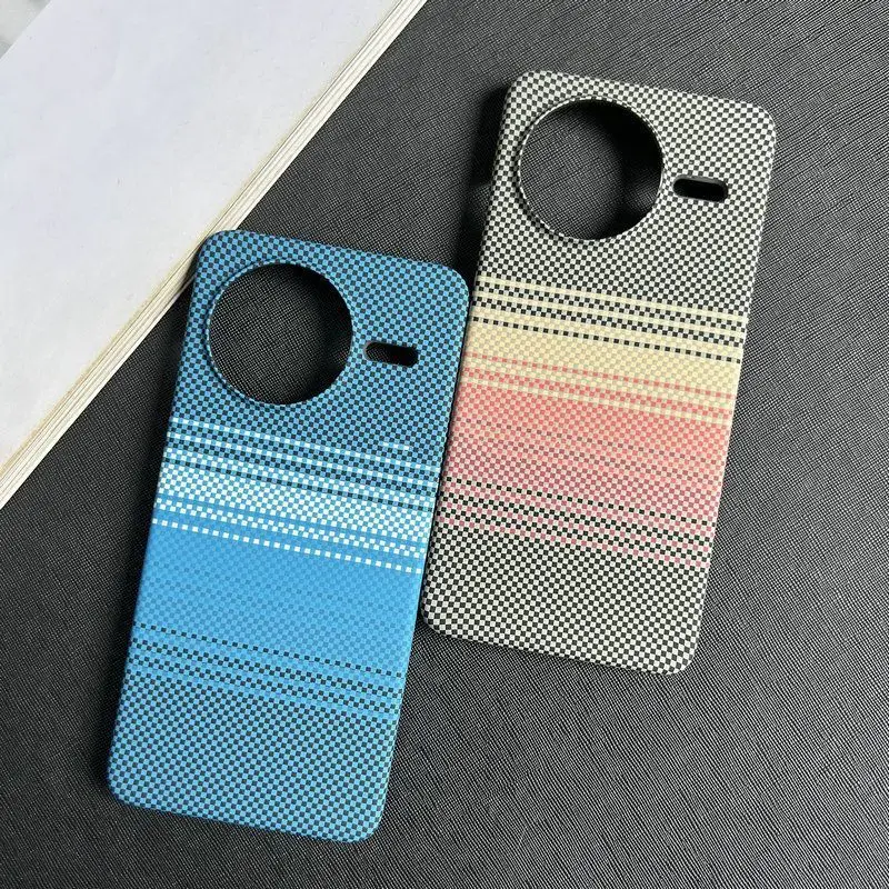 Фото Чехол для Xiaomi POCO F7 Ultra Redmi K80 Pro, тонкий, с полосками, из углеродного волокна, текстурированный пластик, полупрофильный, ударопрочный жесткий чехол №4