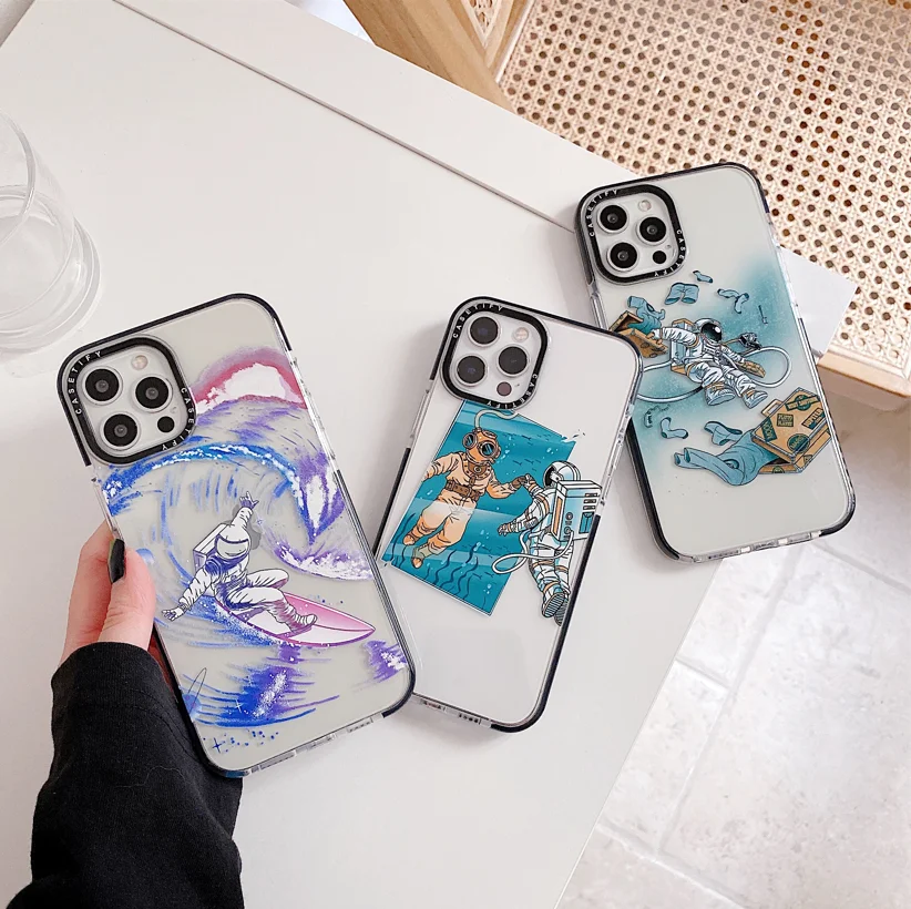 

INS Astronaut Oil Painting Style Phone Cases For iPhone 13 12 11 Pro Max XR XS MAX 8 X 7 SE 2020 Couple Anti-drop TPU Soft Cover