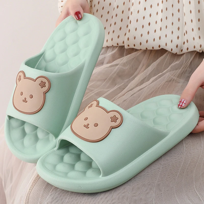 

Women Slippers Soft Non-Slip Sandals Cute Cartoon Bear Design Home Bathroom Men Slippers Woman Shoes 2023 New Flat slides