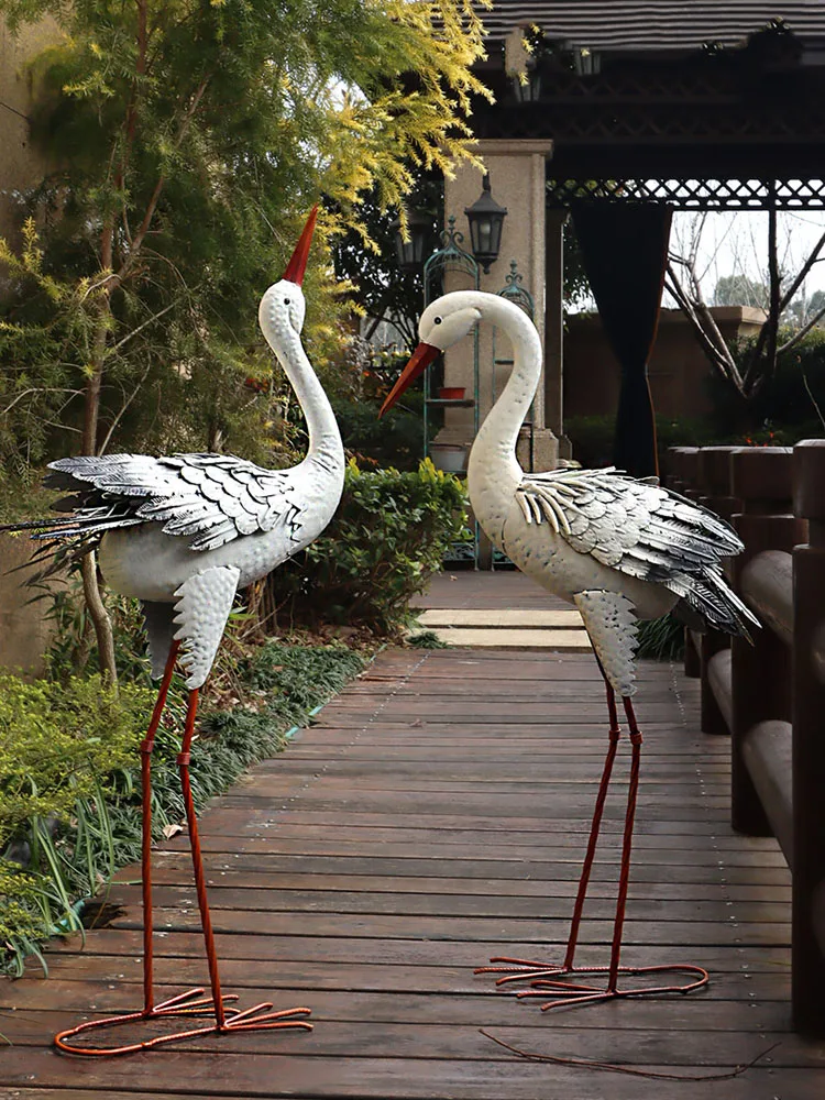 Outdoor Yard Garden Decoration Statues Iron Art Red-crowned Crane Gardening Exterior Accessories Decor For Country House Animal