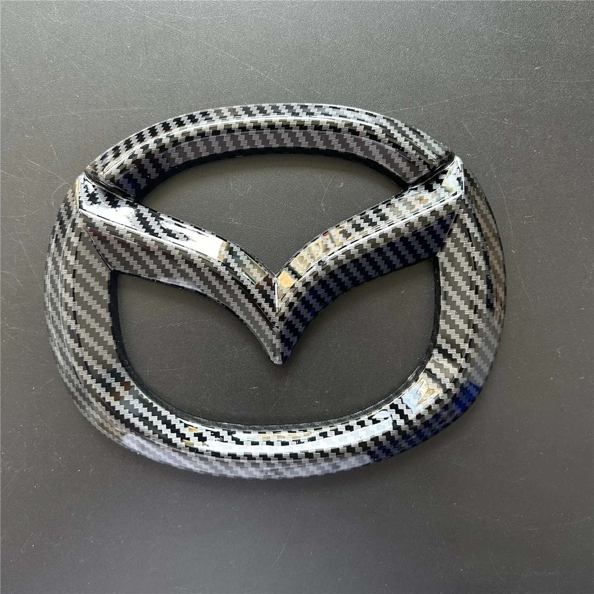 

Значок на переднюю решетку автомобиля, эмблема багажника для Mazda 3, Axela Atenza, наклейка на заднее кузов, аксессуары из волокна