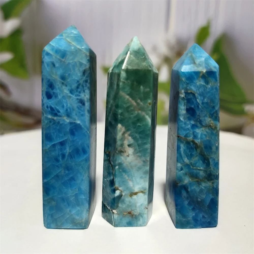 Голубой Апатит натуральный кристалл полированный драгоценный камень