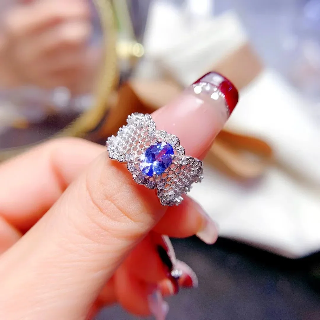 Классическое кольцо с натуральным танзанитом в этническом стиле серебро 925