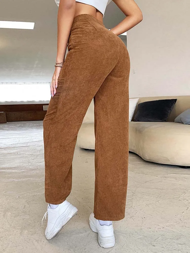 Рисунок 4 - Женские вельветовые брюки с завышенной талией