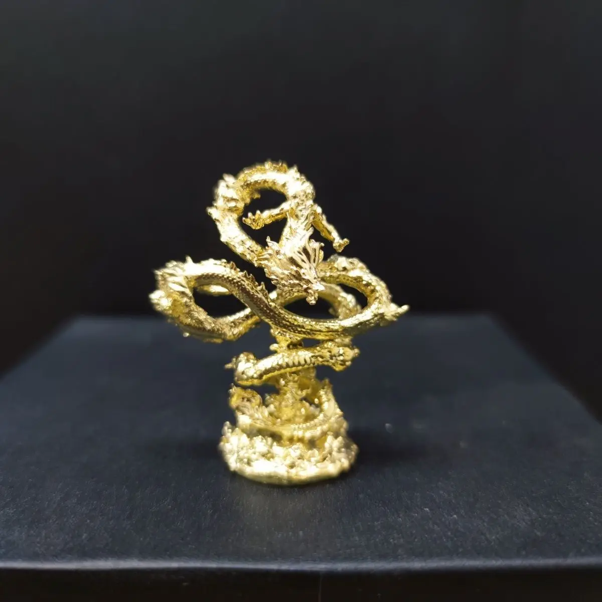 

Статуя из золотистой латуни 5 см, литая Статуя Дракона, металлическая фигурка животного, домашний декор, настольные поделки, скульптура, украшение