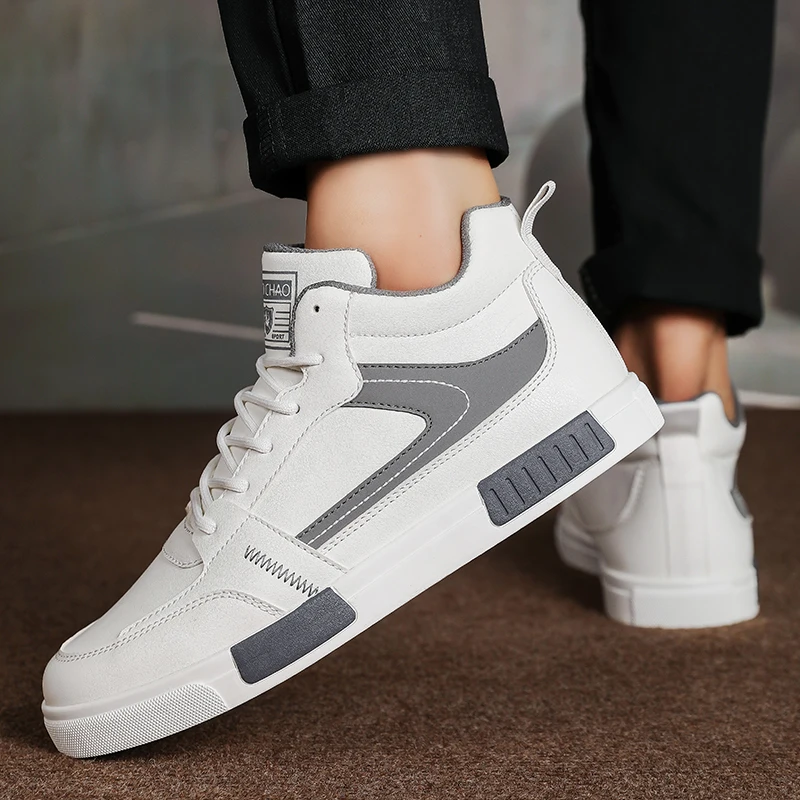 Кроссовки мужские с вулканизированной подошвой