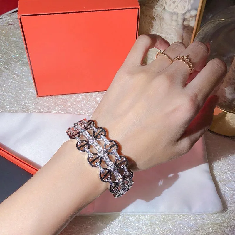 

European and American exaggerated pig nose inlaid with zircon multilayer bracelet