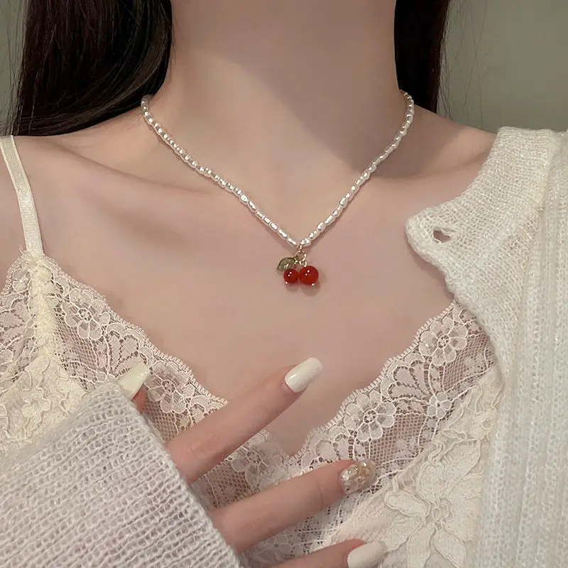 

Cute Cherry Pearl Necklace for Women Baroque Pearl Clavicle Chain Collar Necklace Girls Neck Chains Statement Choker Jewelry