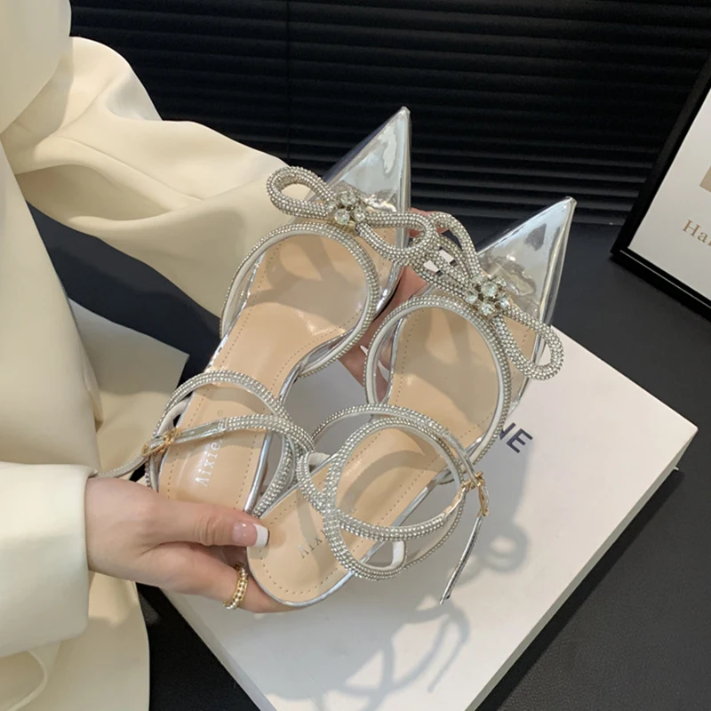 Женские блестящие туфли-лодочки с бантом из натуральной кожи