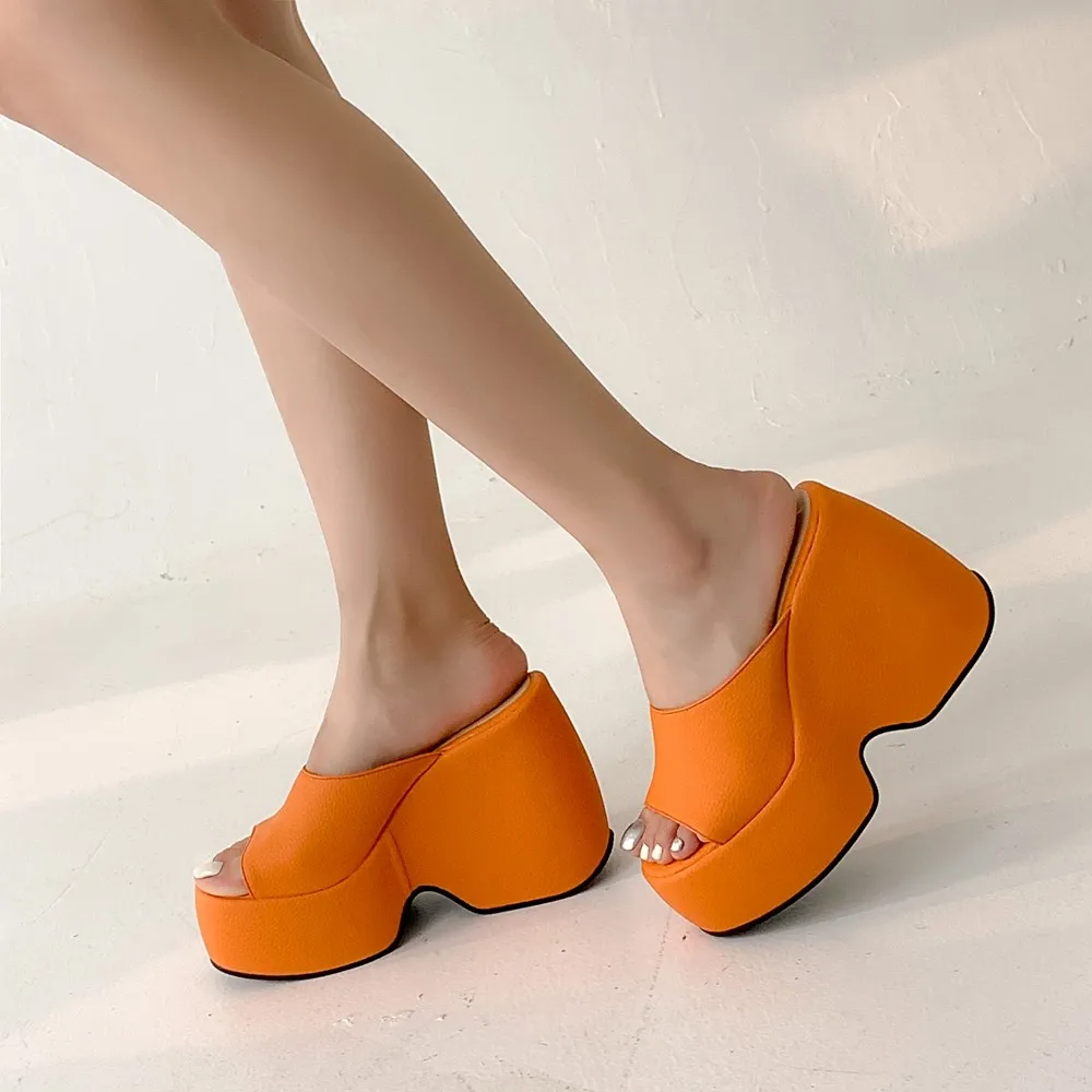

Design Platform Women Sandals 2022 Luxury Fashion Wedge High Heels Slippers Plus Size 42 43 Zapatos Tacon Mujer Escarpins Femme