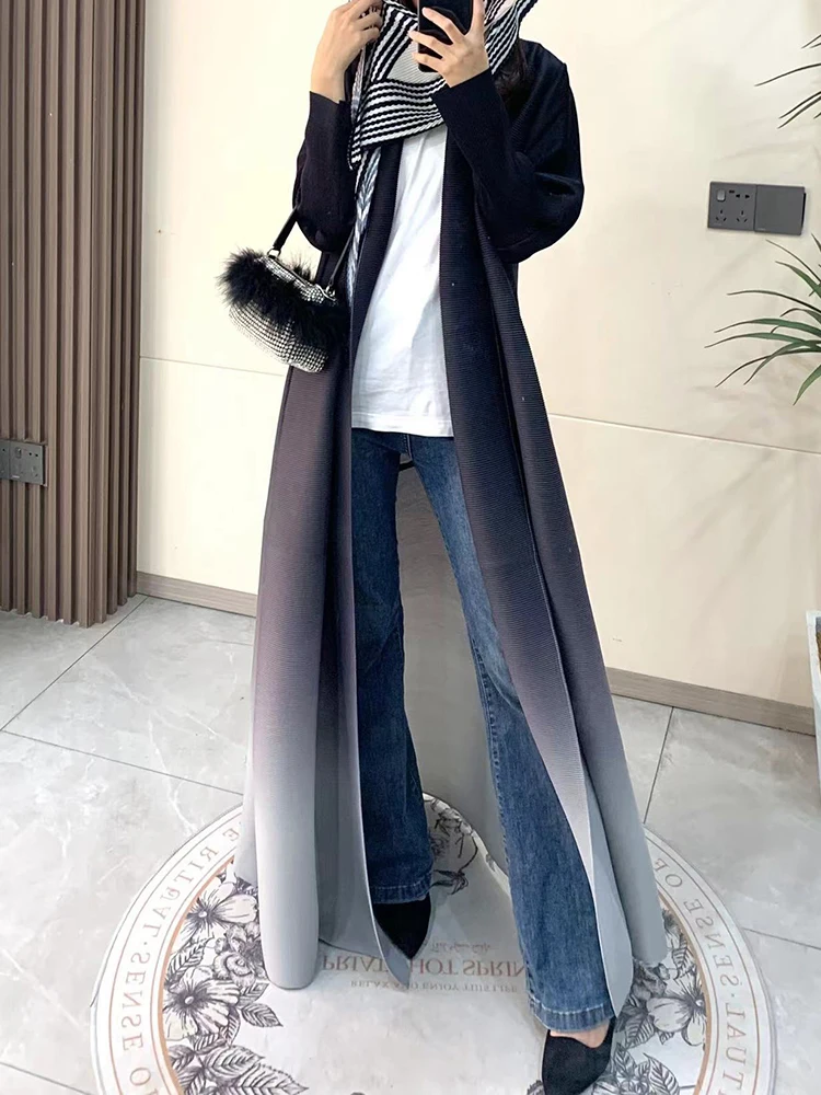 Женский плиссированный плащ GVUW с принтом свободная универсальная ветровка