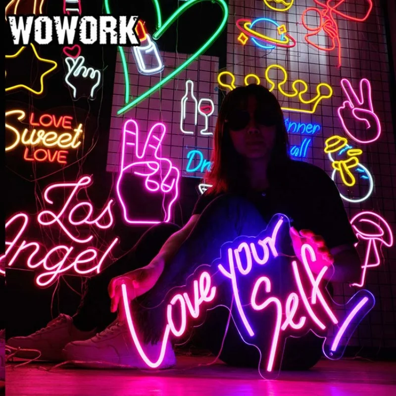 

2023 WOWORK fushun wholesale 12V custom waterproof RGB flexible silicon LED neon sign light for holiday party event decoration