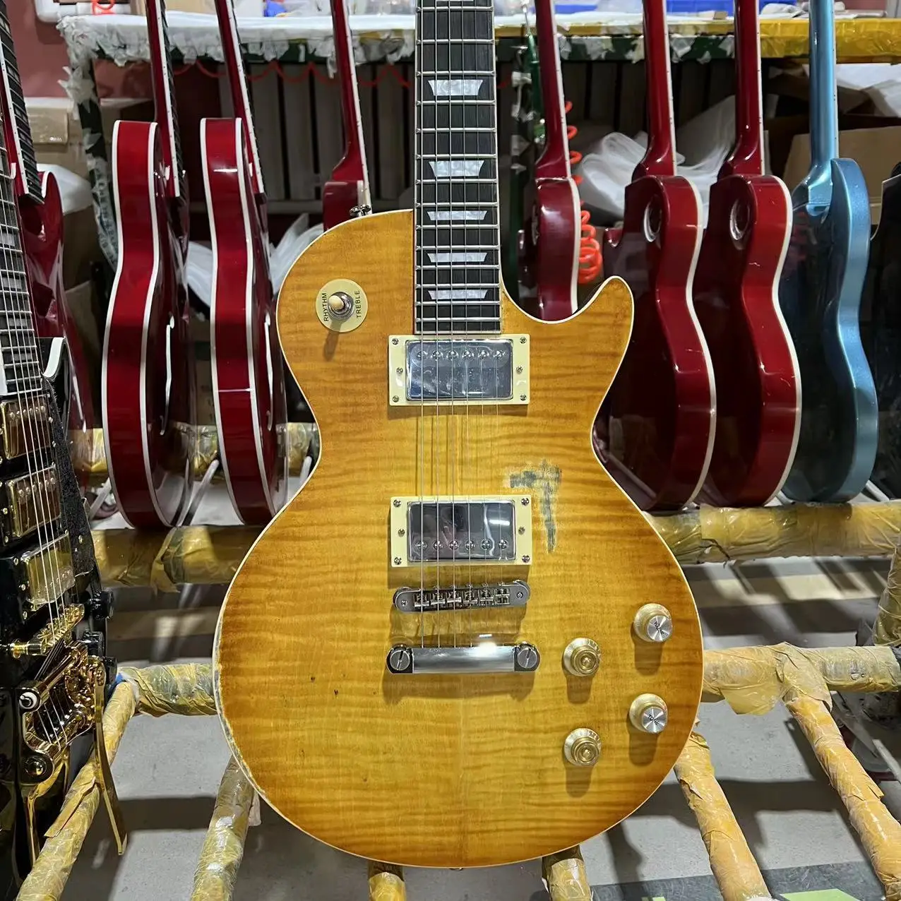 

1959 Tribute Gary Moore Peter Green Electric Guitar Flame Maple Top Smoked Sunburst Color One Piece Mahogany Body One PC Neck