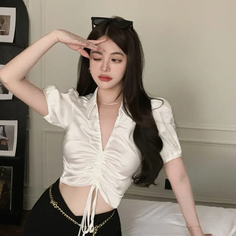 Укороченная одежда с V-образным вырезом и коротким рукавом черные женские