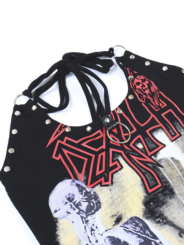 Укороченный топ на бретелях InsGoth с открытой спиной и заклепками готический