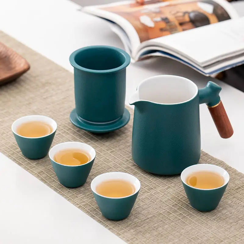 

Уличный керамический чайник для путешествий, чайный набор кунг-фу, портативная чашка с защитой от ожогов, экспресс-чашка, чайная чашка, набо...