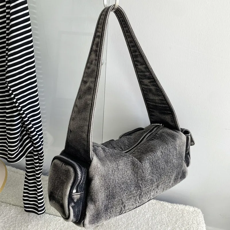 Женская джинсовая сумка через плечо