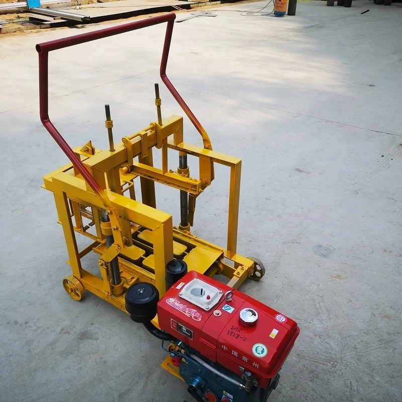 Полуавтоматическая машина для производства бетонных блоков