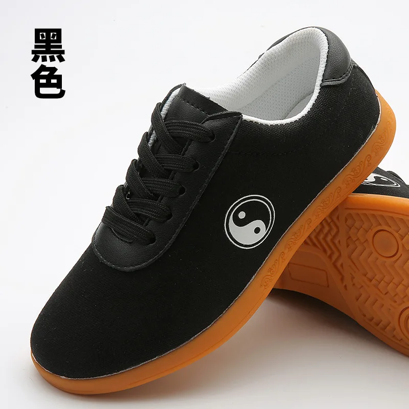 Купи Men Unisex Martial Arts Kungfu Tai Chi Shoes Chinese Traditional training fitness workout sneakers Wushu Taekwondo Karate shoes за 1,440 рублей в магазине AliExpress