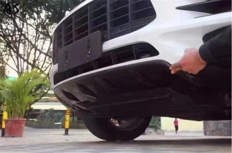 Новинка! Передняя губа заднего диффузора из углеродного волокна для Porsche Macan 2014 2015