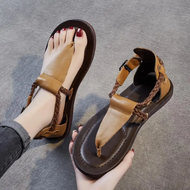 

2023 New Summer Fashion Retro Casual Platform Shoes Flat Casual Beach Sandals Outdoor Thong Sandals Flip Flop Sandalias