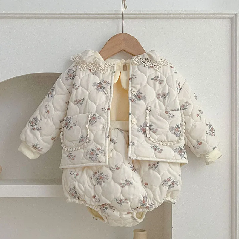 

Зимний комплект одежды для маленьких девочек, утепленный теплый кардиган с длинным рукавом и принтом + комбинезон, костюм для маленьких девочек