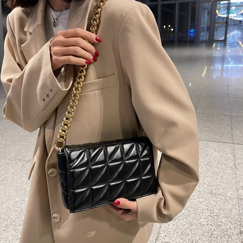 

Роскошные брендовые кожаные женские сумки на цепочке, маленькие сумочки на плечо в стиле ретро, клатч с откидной крышкой и металлической цепочкой