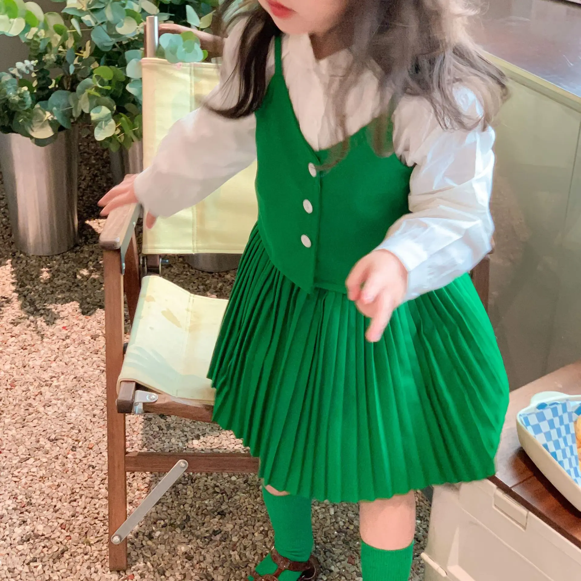 

MILA CHOU 2022 Spring Baby Girls Green Suspender Vest + Pleated Skirt + Shirt Set Children Long-sleeve Suit Outfit Kids Clothes