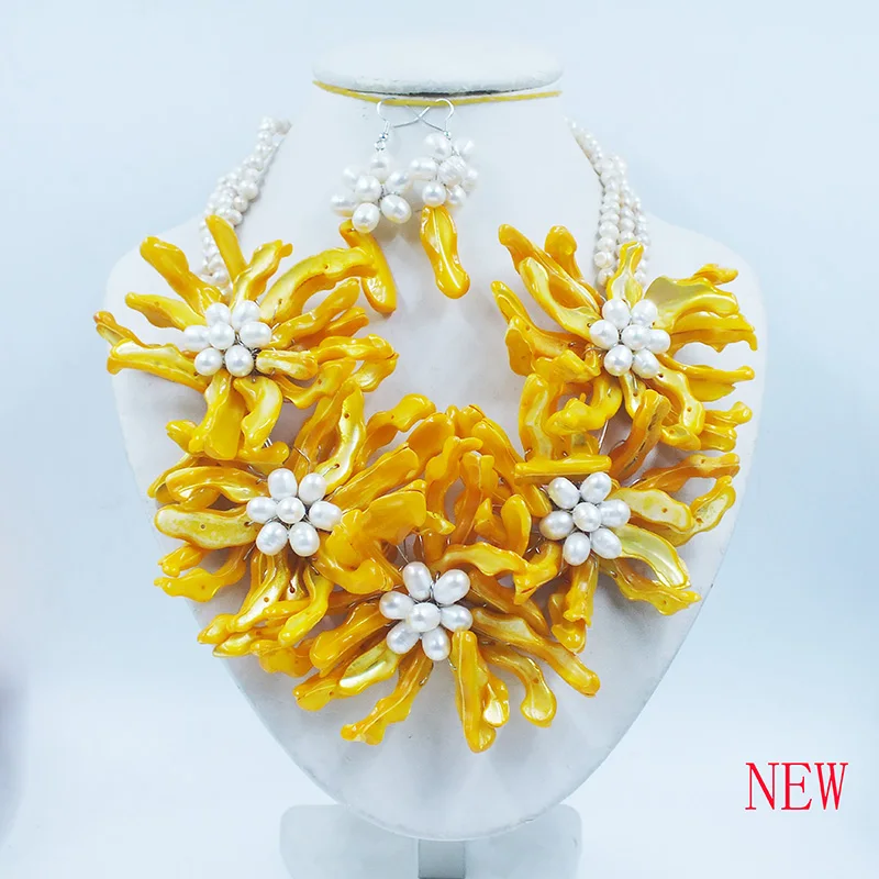 

Классический. Морская раковина, жемчуг, ожерелье с цветком 20 дюймов