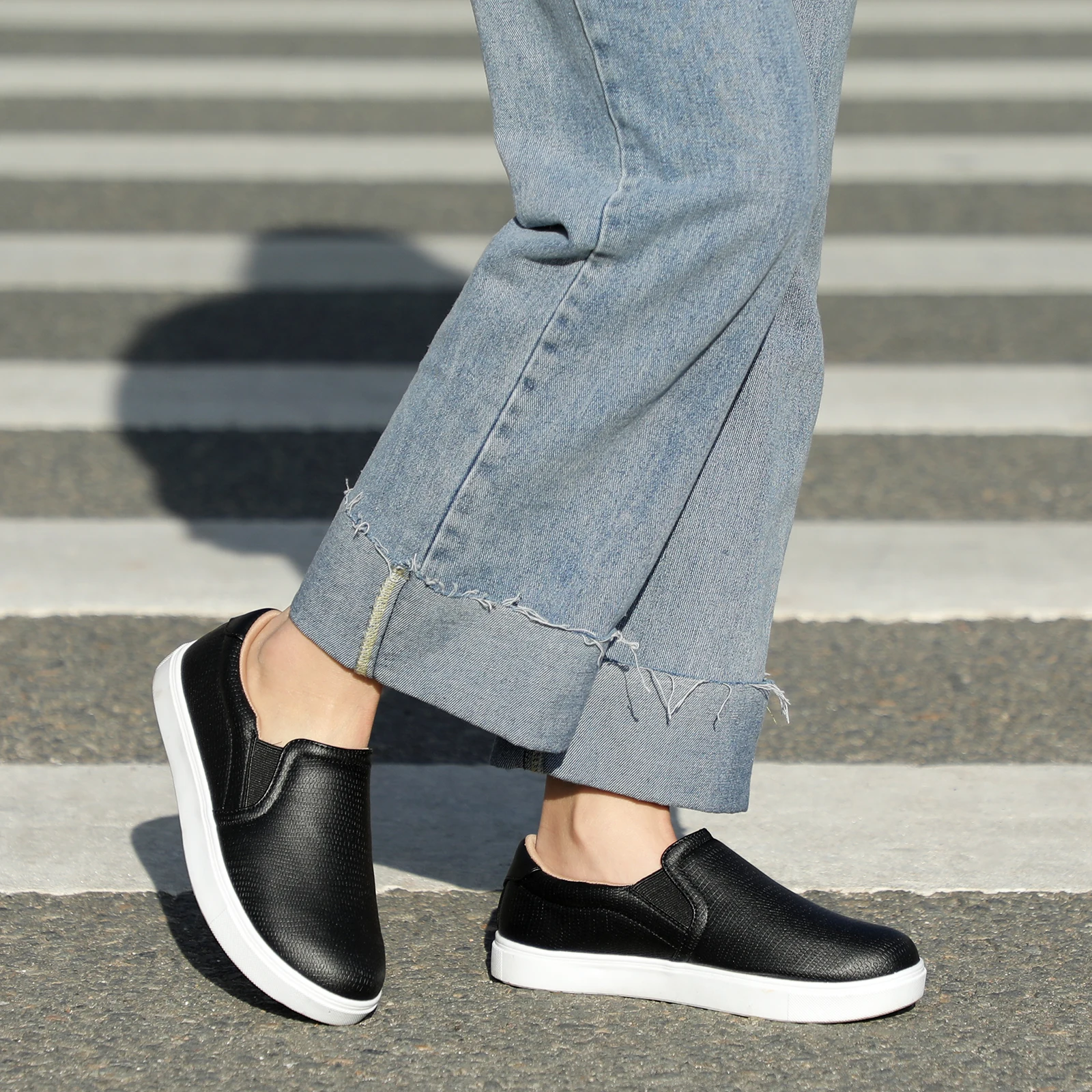 Женские туфли без шнуровки STQ удобные осенние лоферы мягкие деловые повседневные