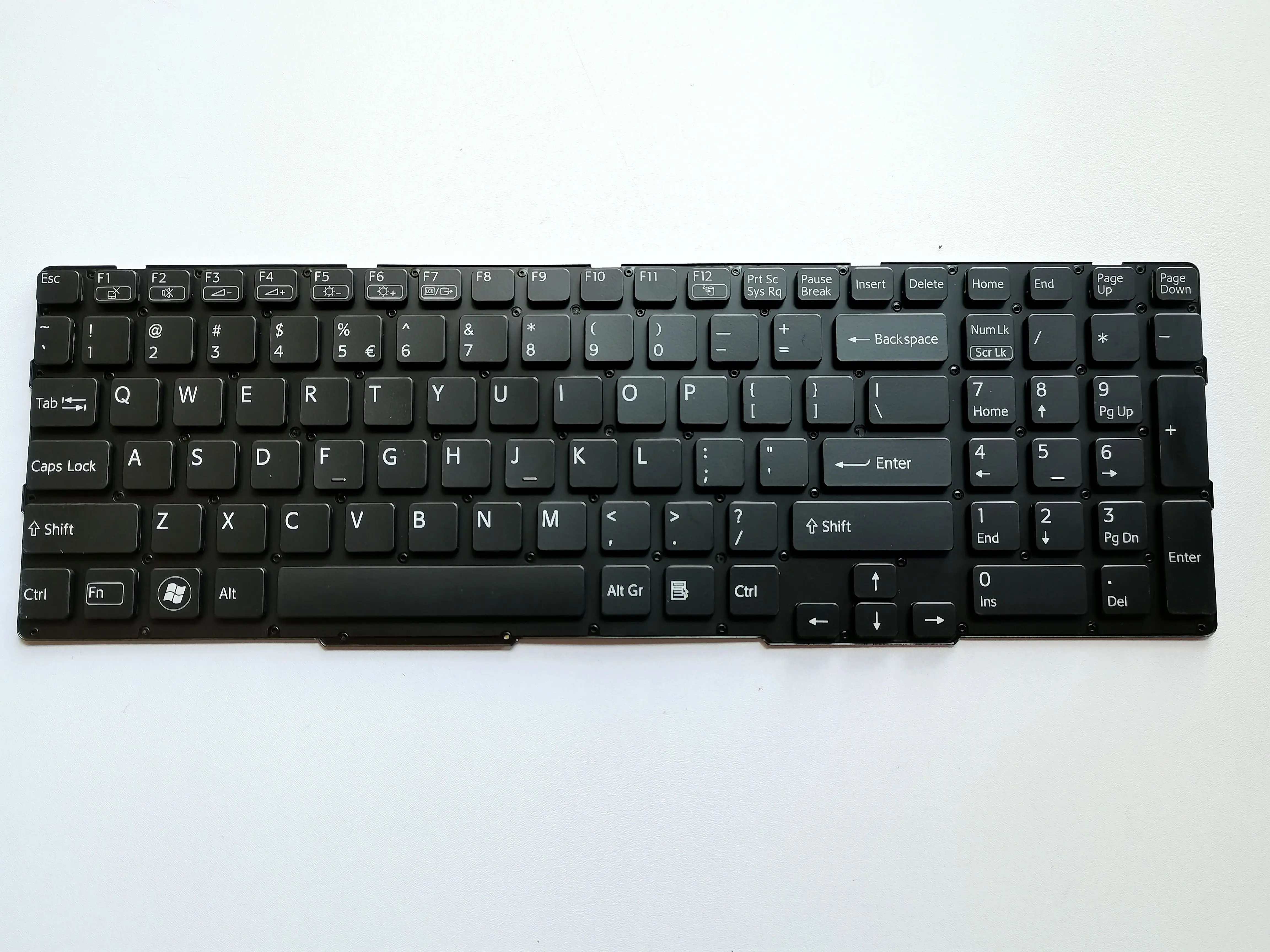 

Клавиатура с подсветкой для ноутбука SONY Vaio SVE15118EC SVEE15116EC SVE1511S4C