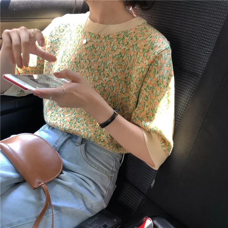 

New2022 wholesale 2019 new summer Hot selling women's fashion casual warm nice Sweater FW88