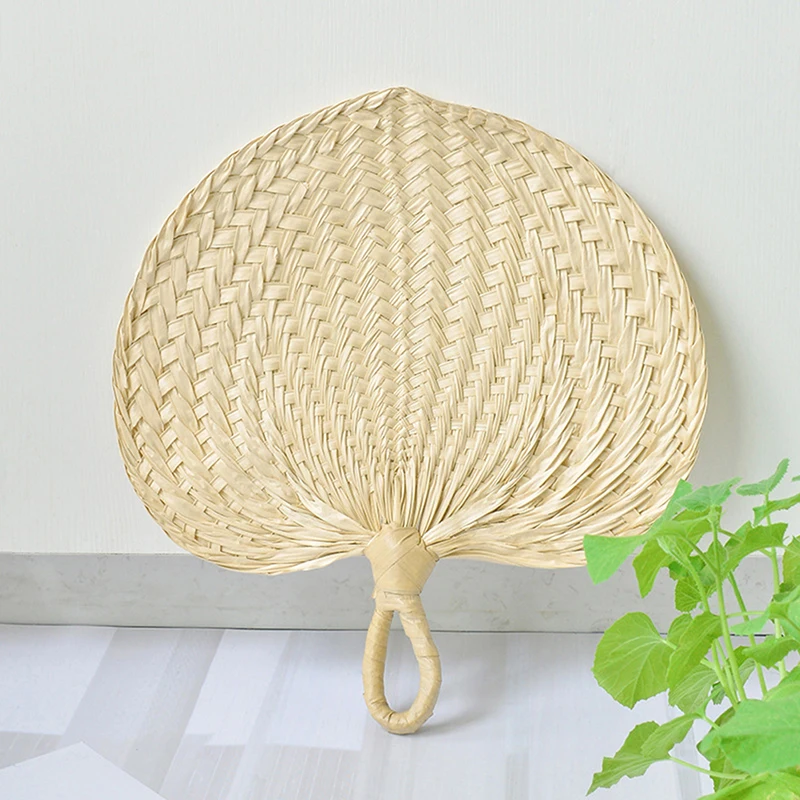 

Pure Handmade DIY Heart Shaped Palm Leaves Woven Fan Summer Cooling Fan Chinese Style Hand Fan Mosquito Repellent Hand Fans