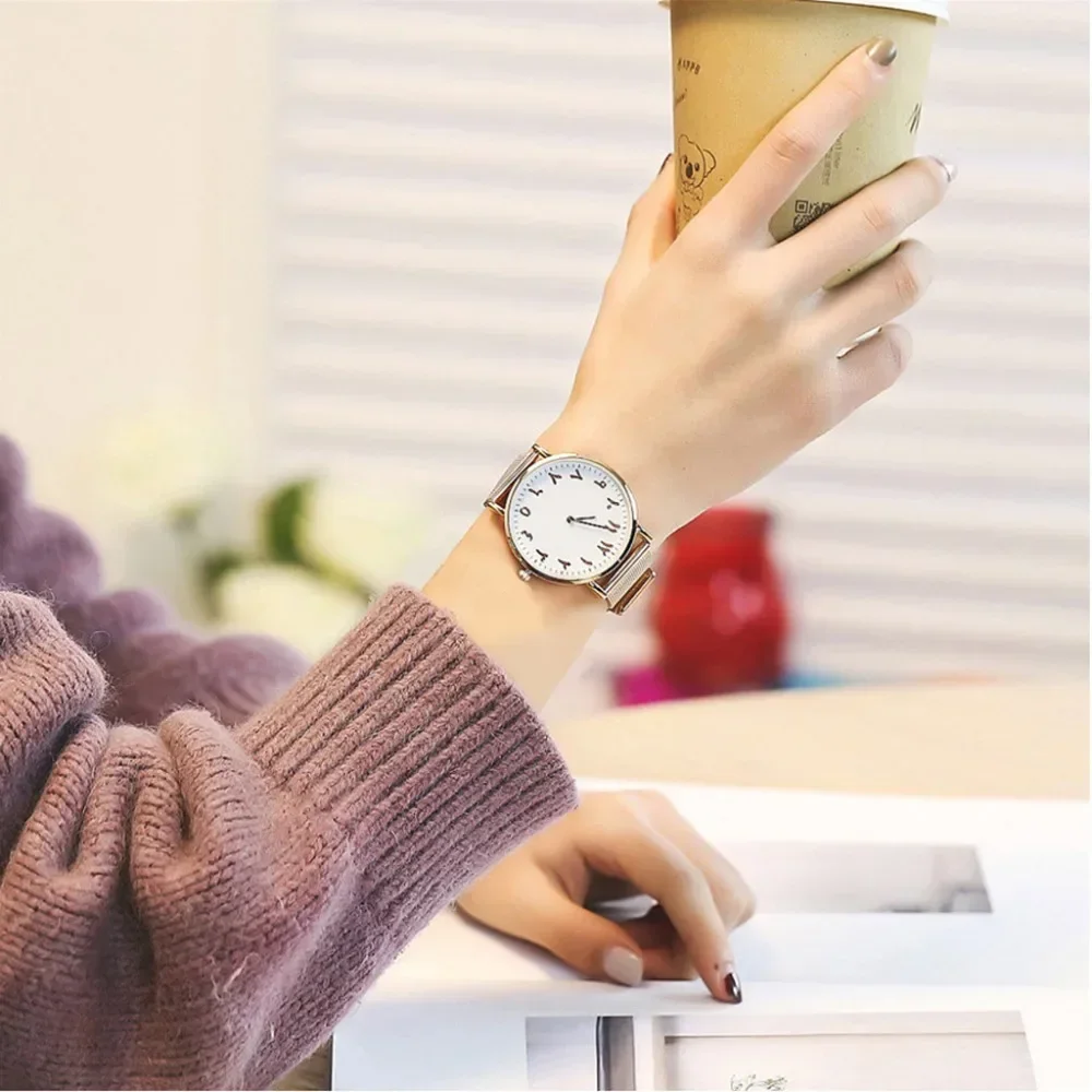 Женские часы Модный дизайн Часы с арабскими цифрами Серебряный сетчатый ремешок