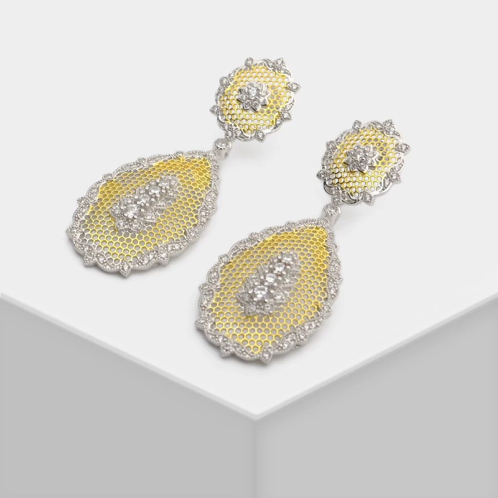 

Amorita Boutique Zircon Drop Earrings Anniversary Gift Luxry Series Bridal Dangle Earring For Show Wedding Earrings