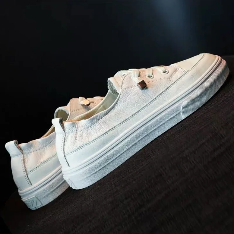 Designer Women Moccasins Shoe Luxury Casual Women's Running Shoes Trend 2023 Cute Fashion Comfortable and Elegant Moccassin Low