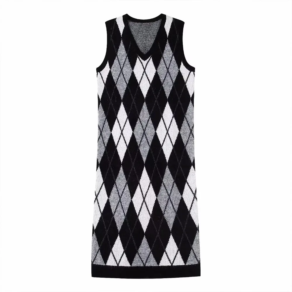 

Женское трикотажное платье с ромбовидным узором, в форме сердца