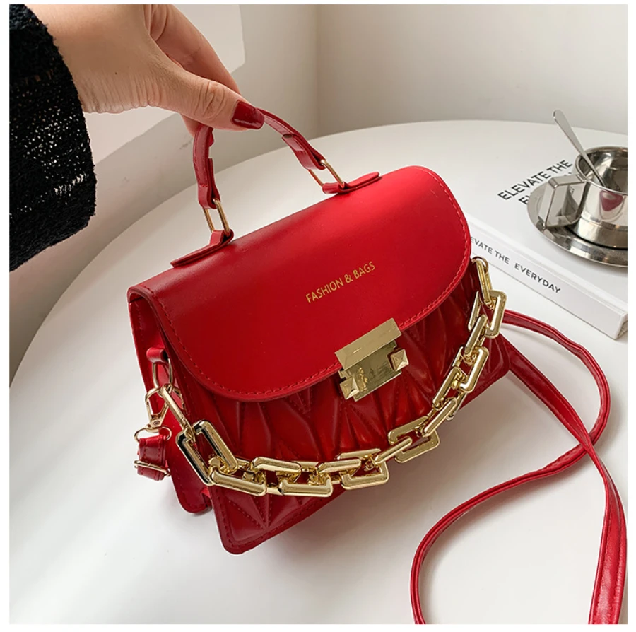 

Women Textured Bag New Korean Girl Fashion Messenger Bag Chain Shoulder Small Square Bag Luxury Brand Handbags Tote Bag Purse