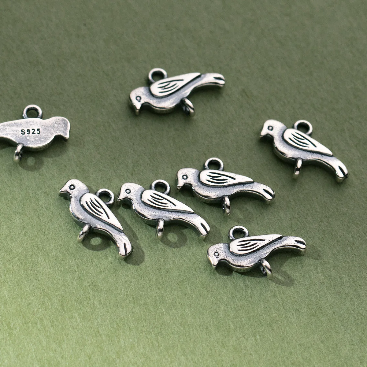 

Очаровательная подвеска для браслетов, ожерелий и ключей из серебра 100% пробы